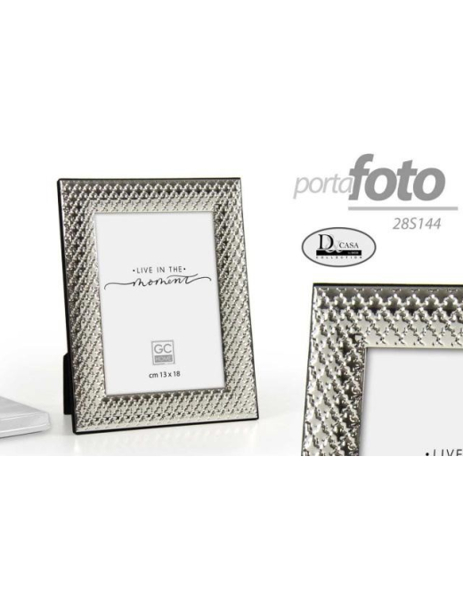SILVER PHOTO HOLDER WITH CARVINGS 10x15cm