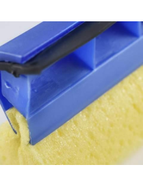PLASTIC SQUEEGEE