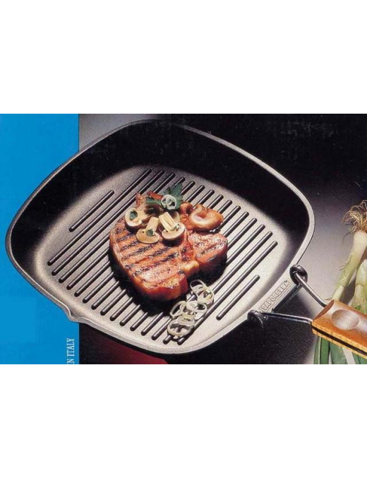 SAPORELLA GRILL PAN measures 28x28cm