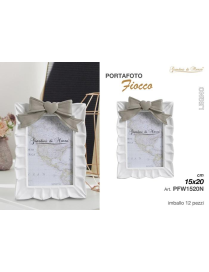 PORTAFOTO CERAMICA CON FIOCCO GRIGIO 15x20cm