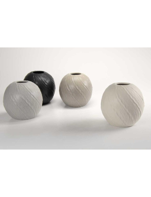 ASSORTED COLORS SPHERE VASE 16cm