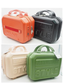 PLASTIC BEAUTY CASE 28x16x23cm