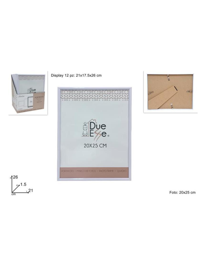 WHITE PHOTO FRAME 20x25cm