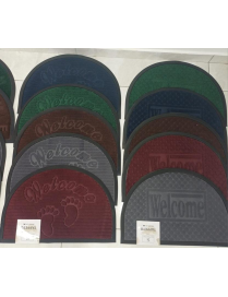 SOLID CRESCENT DOORMAT 45x75cm