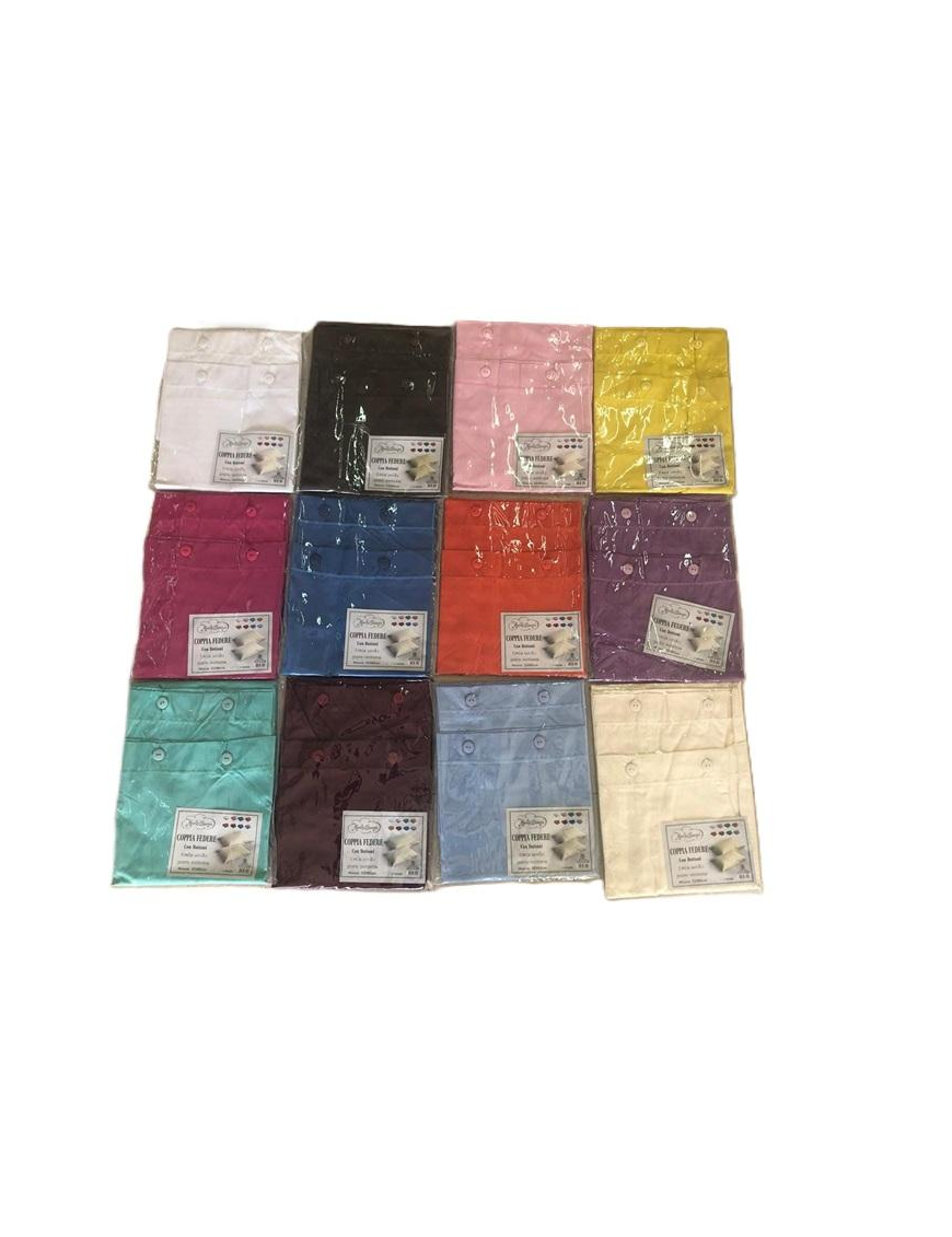 PAIR OF COTTON PILLOWCASES WITH BUTTONS