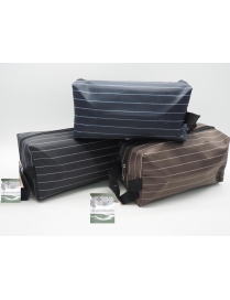 MEN'S BEAUTY CASE 26x12x12 CENTIMETERS