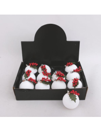 WHITE VELVET BALL WITH BERRIES 80mm