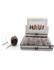 POLYRESIN NATIVITY IN WALNUT 4.5cm